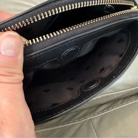 Kate Spade Black Crossbody Bag with Gold Chain - Picture 8 of 10